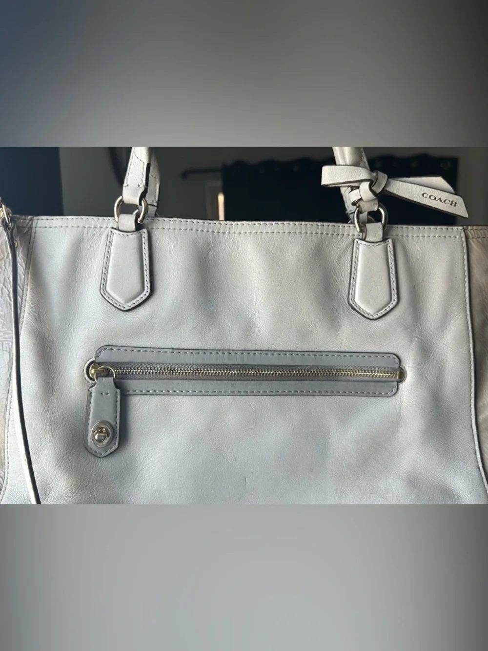 2013 Coach Blaire Color Blocking Tote Featuring Turn Lock Zipper - Picture 7 of 10